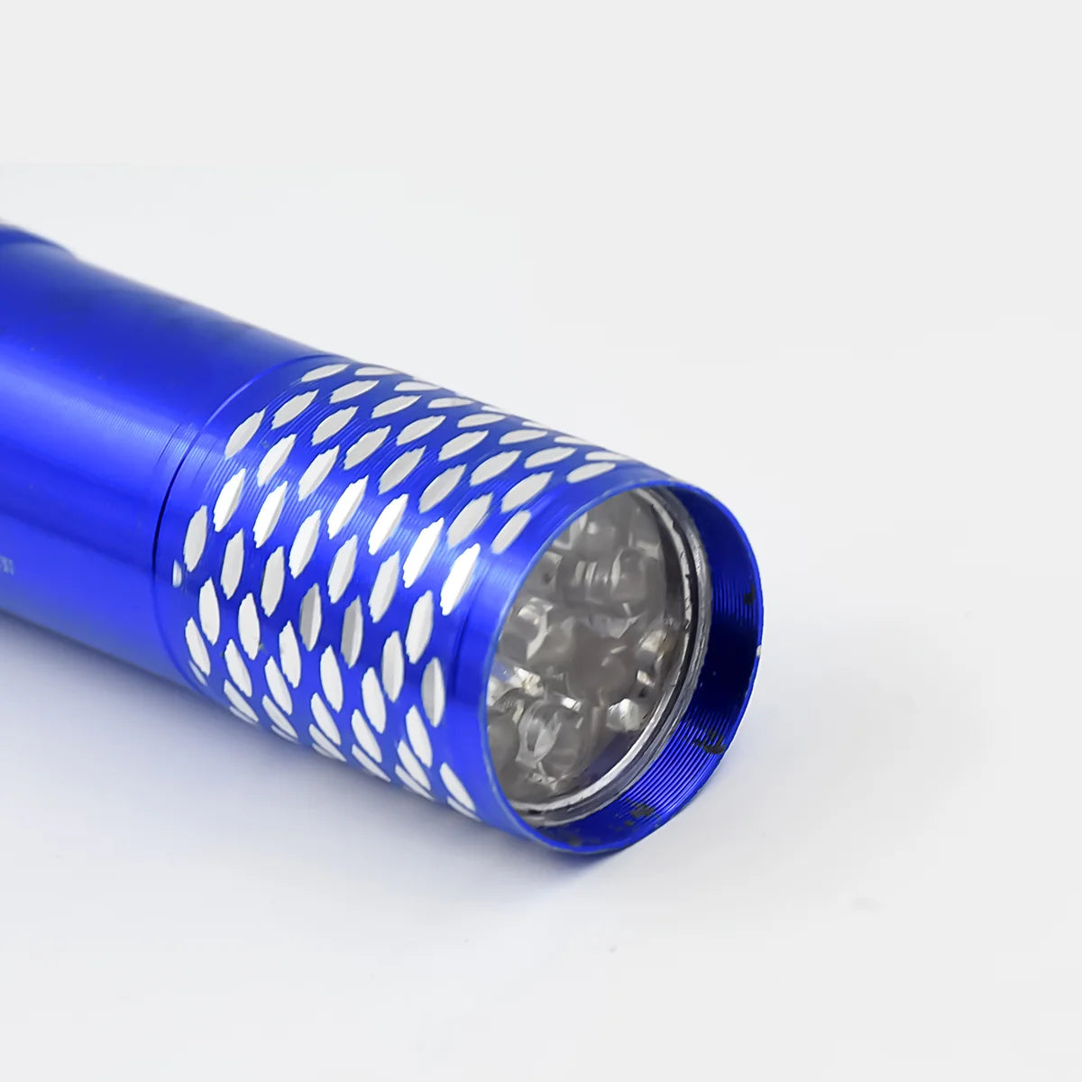 Portable Mini Torch Super-bright Mini 9 Led Bulb Pocket Torches - Torch Flashlight For Camping Hiking Diy Travelling Outdoors And More 3 Battery Operated (Battery Not Included 1 Pc Mix Color)